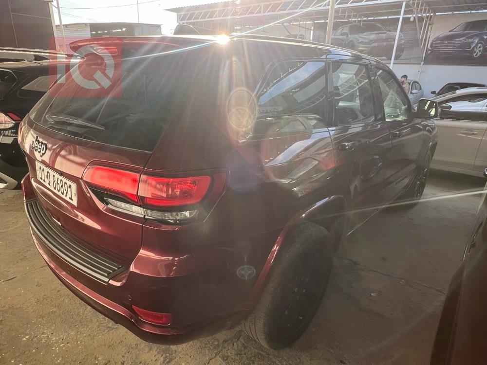 جيب جراند شيروكي